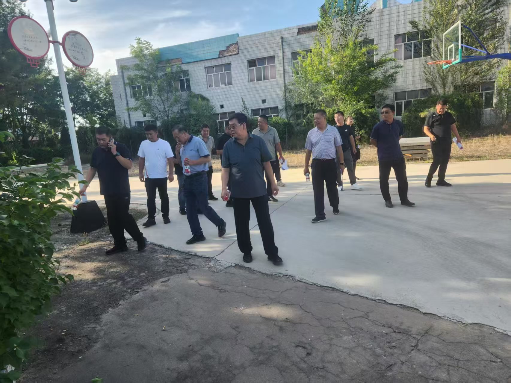 汕头市人造草坪混合型塑胶跑道 - 哪里好